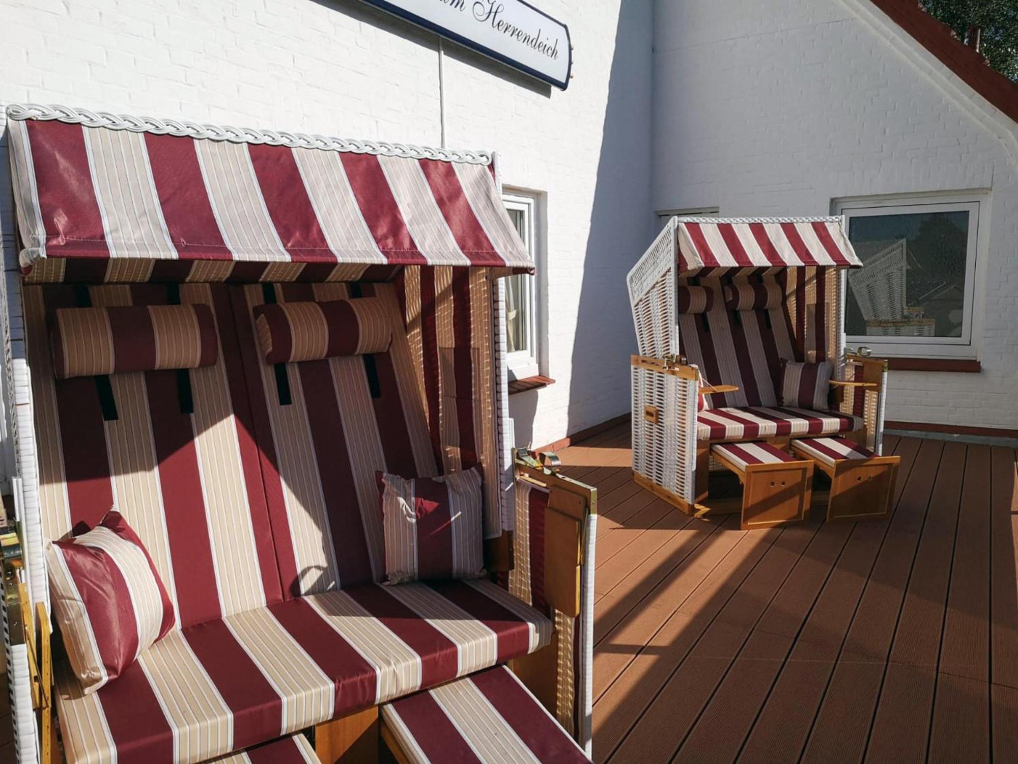 Gaestehaus Am Herrendeich Hotel Nordstrand Exterior photo
